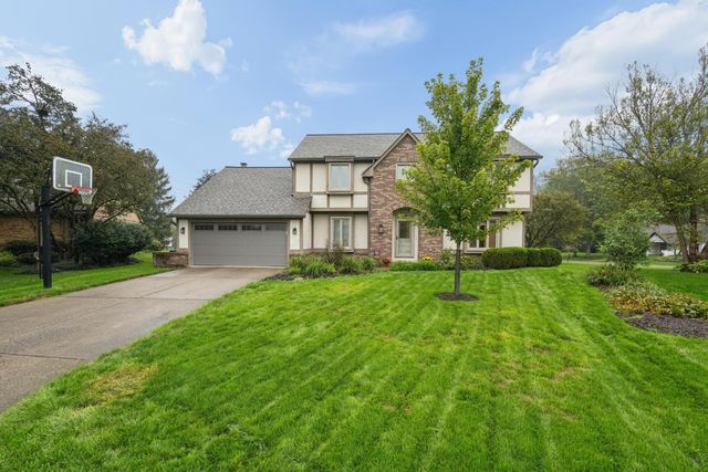 8414 Netherlands Place, Columbus, OH 43235
