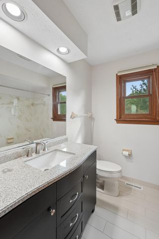 8414 Netherlands Place, Columbus, OH 43235