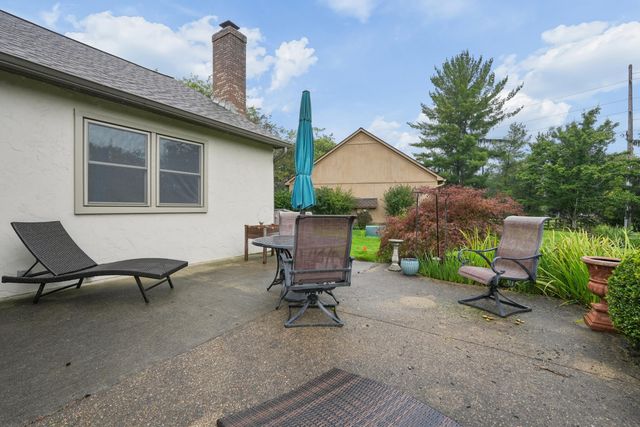 8414 Netherlands Place, Columbus, OH 43235