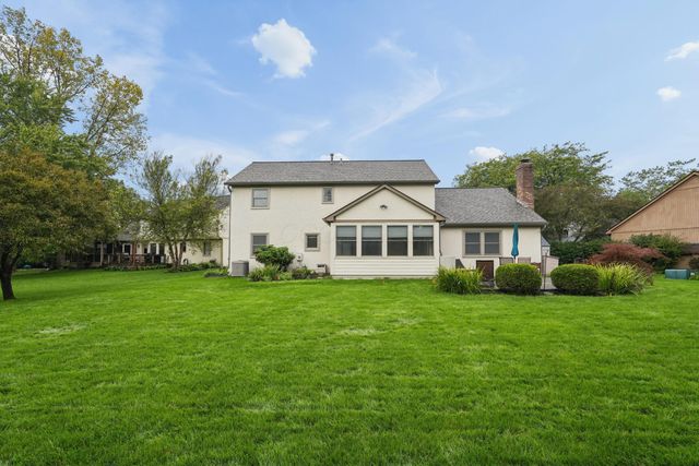 8414 Netherlands Place, Columbus, OH 43235