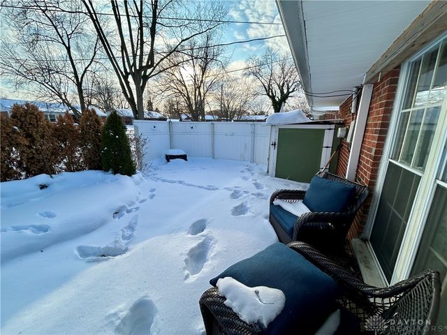 517 San Bernardino Trail, Englewood, OH 45322