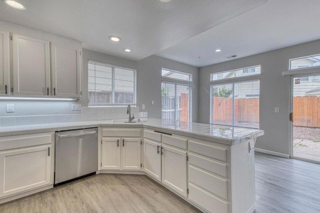1920 Constitution Boulevard 24, Salinas, CA 93905