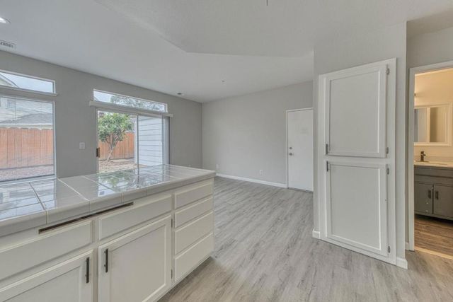 1920 Constitution Boulevard 24, Salinas, CA 93905