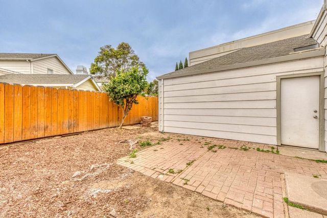 1920 Constitution Boulevard 24, Salinas, CA 93905