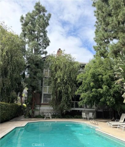 18324 Clark Street 120, Tarzana, CA 91356
