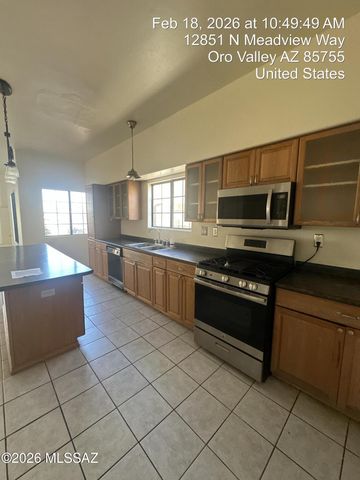 12851 N Meadview Way, Oro Valley, AZ 85755