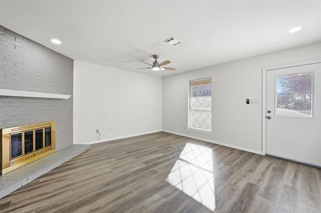 73 Winchester Drive, Euless, TX 76039