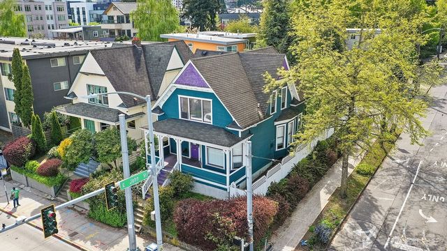 137 23rd Avenue E, Seattle, WA 98112