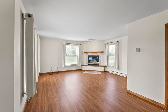 2486 W 450 N, Peru, IN 46970