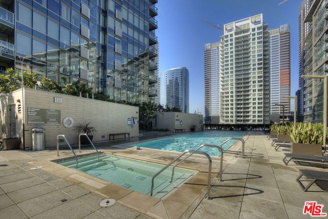 1155 S Grand Avenue 1103, Los Angeles, CA 90015