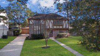 8311 Amurwood Drive, Tomball, TX 77375
