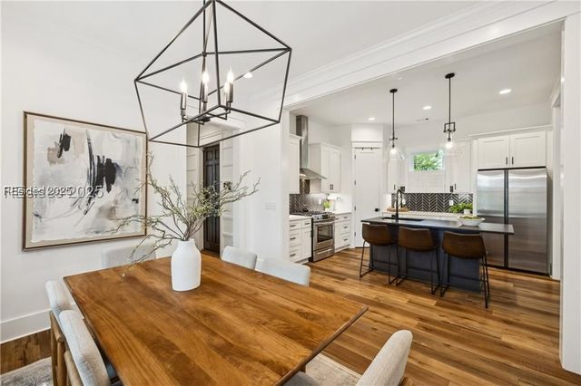 37 Park Sq S, Beaufort, SC 29907