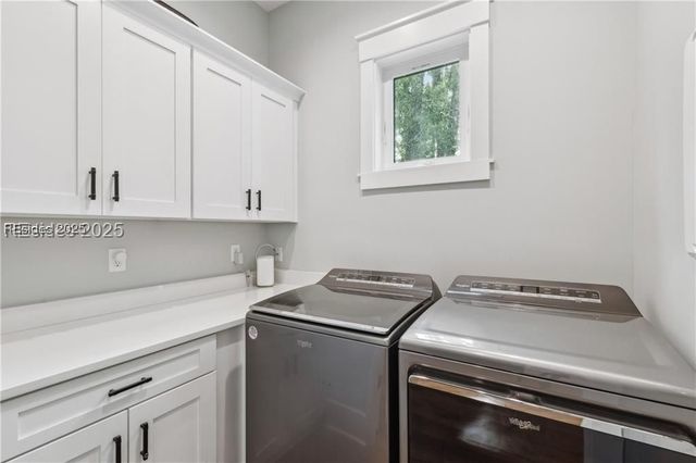 37 Park Sq S, Beaufort, SC 29907