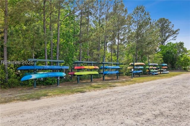 37 Park Sq S, Beaufort, SC 29907