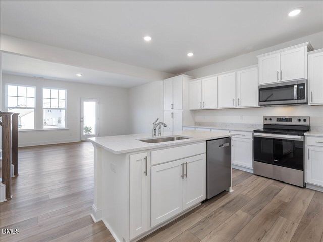 659 Sefton Park Drive, Zebulon, NC 27597