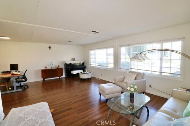 2261 Lake crest Lane 83, La Habra, CA 90631