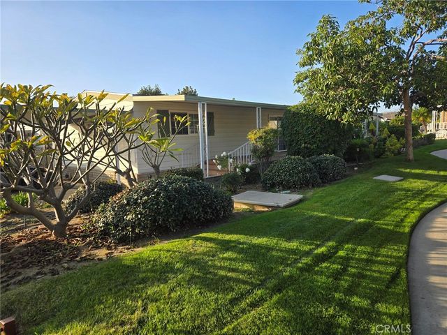 2261 Lake crest Lane 83, La Habra, CA 90631
