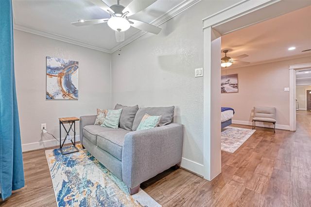 10601 Willowgrove Drive, Houston, TX 77035