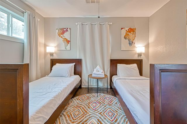 10601 Willowgrove Drive, Houston, TX 77035