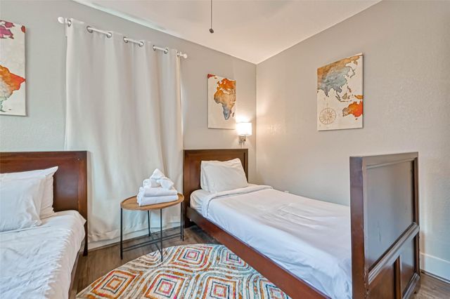 10601 Willowgrove Drive, Houston, TX 77035