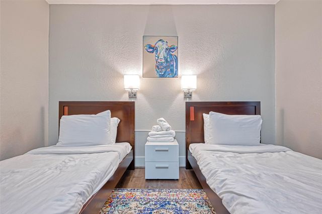 10601 Willowgrove Drive, Houston, TX 77035