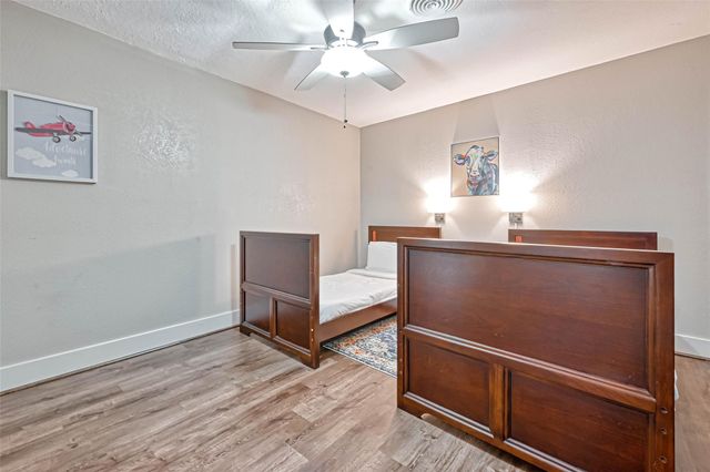 10601 Willowgrove Drive, Houston, TX 77035