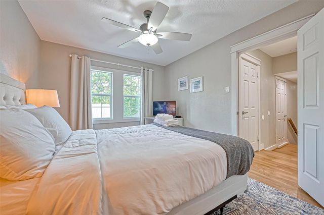 10601 Willowgrove Drive, Houston, TX 77035