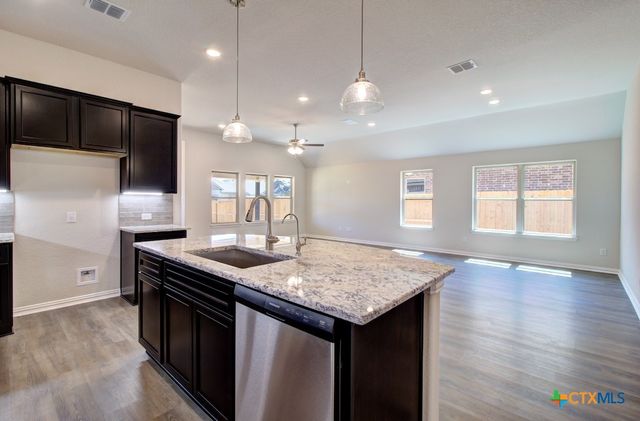 1724 Heritage Maples, New Braunfels, TX 78132