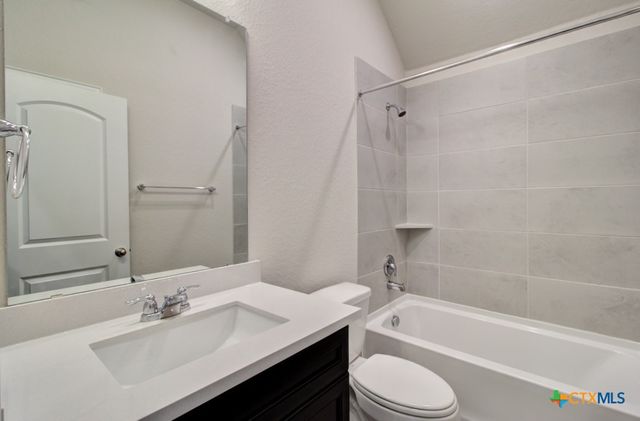 1724 Heritage Maples, New Braunfels, TX 78132