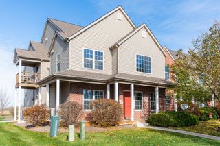 639 Stonegate Drive, Sycamore, IL 60178