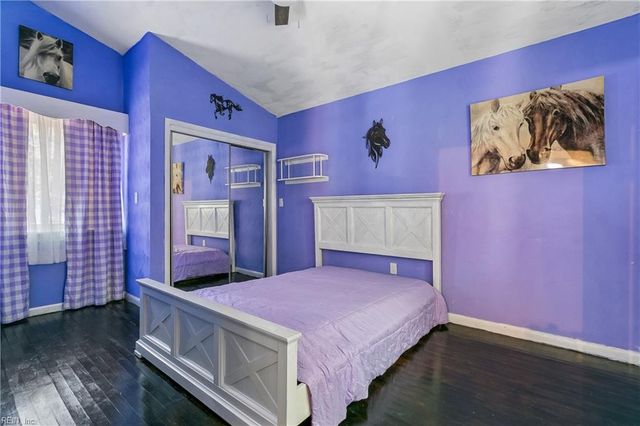 102 Purgold RD, Seaford, VA 23696