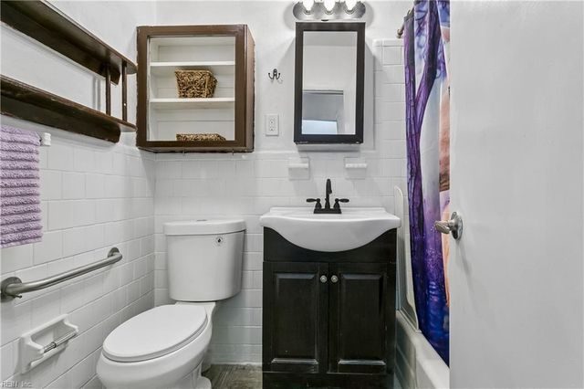 102 Purgold RD, Seaford, VA 23696