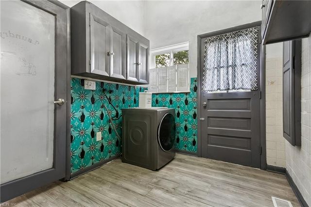 102 Purgold RD, Seaford, VA 23696