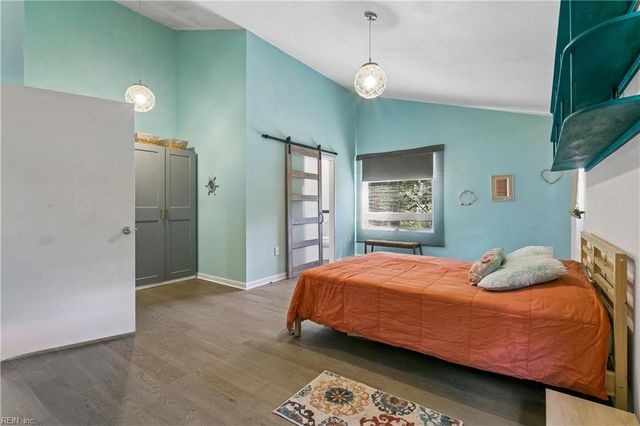 102 Purgold RD, Seaford, VA 23696