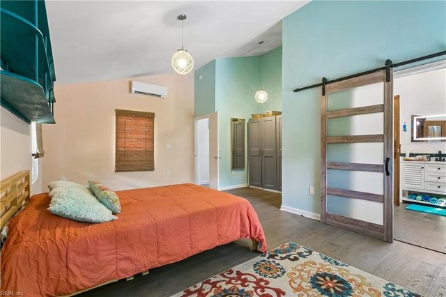 102 Purgold RD, Seaford, VA 23696