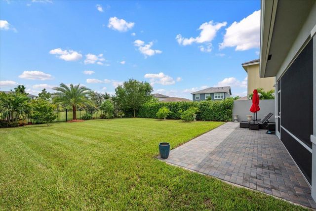 19497 BROAD SHORE Walk, Loxahatchee, FL 33470
