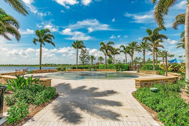 19497 BROAD SHORE Walk, Loxahatchee, FL 33470