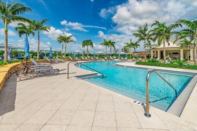 19497 BROAD SHORE Walk, Loxahatchee, FL 33470