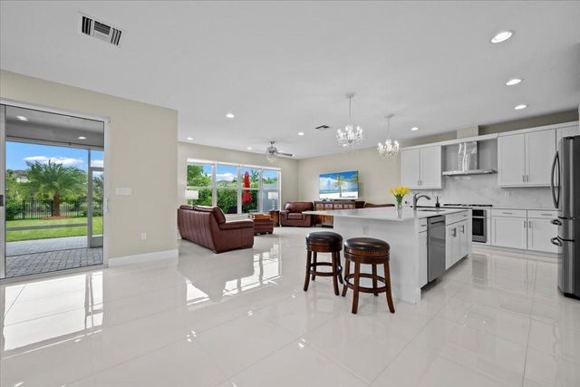 19497 BROAD SHORE Walk, Loxahatchee, FL 33470