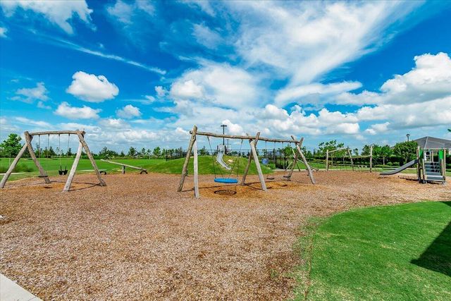 19497 BROAD SHORE Walk, Loxahatchee, FL 33470