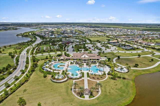 19497 BROAD SHORE Walk, Loxahatchee, FL 33470