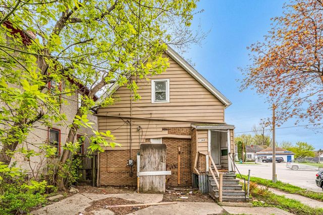 1344 Atkinson AVENUE, Milwaukee, WI 53206