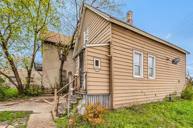 1344 Atkinson AVENUE, Milwaukee, WI 53206