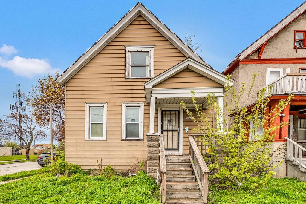 1344 Atkinson AVENUE, Milwaukee, WI 53206