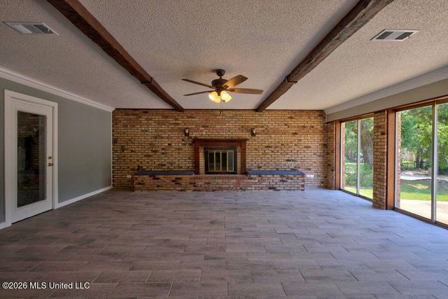 12908 Hanover Drive, Ocean Springs, MS 39564