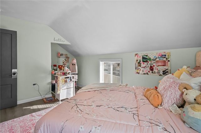 5 Nelson Street, Rumford, RI 02916