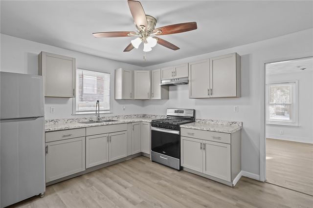 5 Nelson Street, Rumford, RI 02916