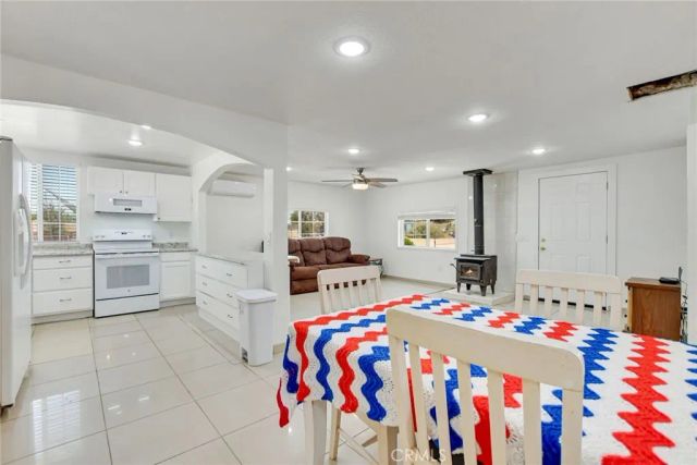 4304 Buckthorne Street, Phelan, CA 92371
