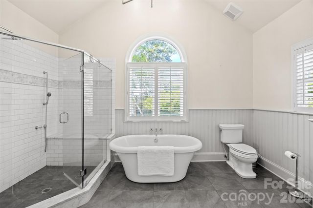 11132 Colonial Country Lane, Charlotte, NC 28277