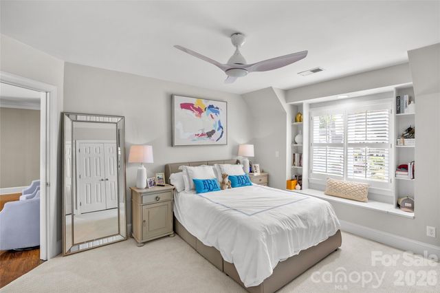 11132 Colonial Country Lane, Charlotte, NC 28277